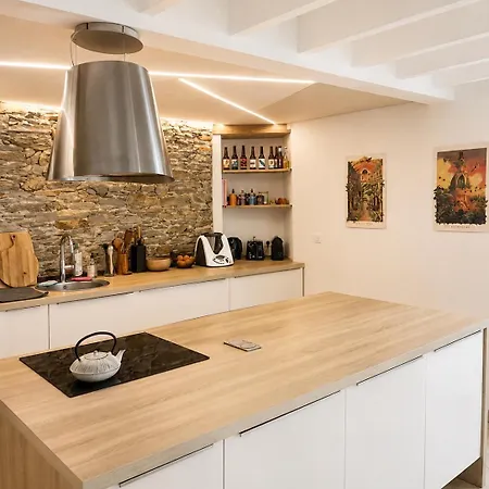 Maison De Charme Avec Garage En Centre-ville Nyaraló *