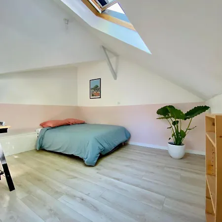 Maison De Charme Avec Garage En Centre-ville *
